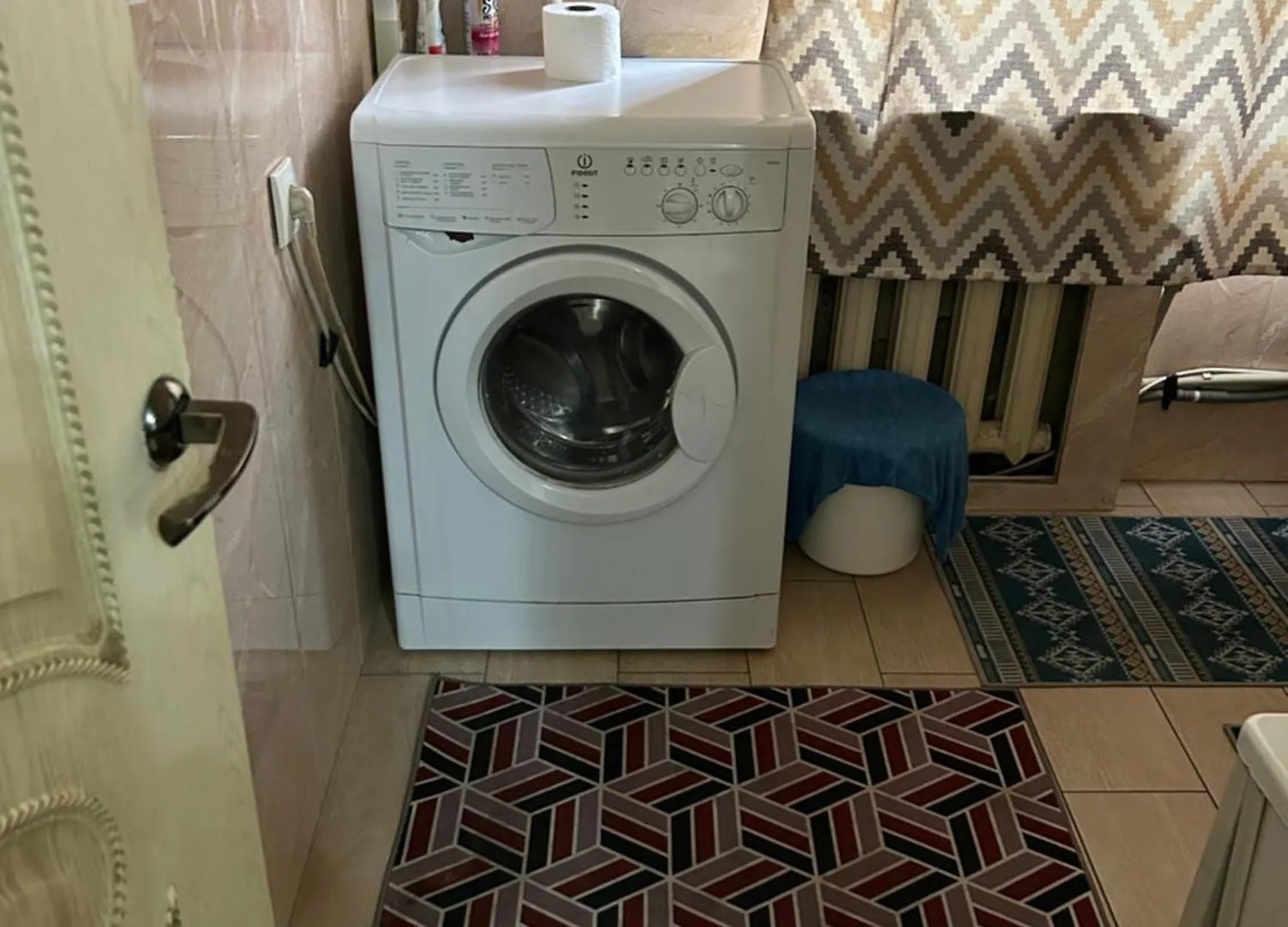 Appartement Квартира По Суточно Мега Парк Макатаева Almaty Kazakhstan